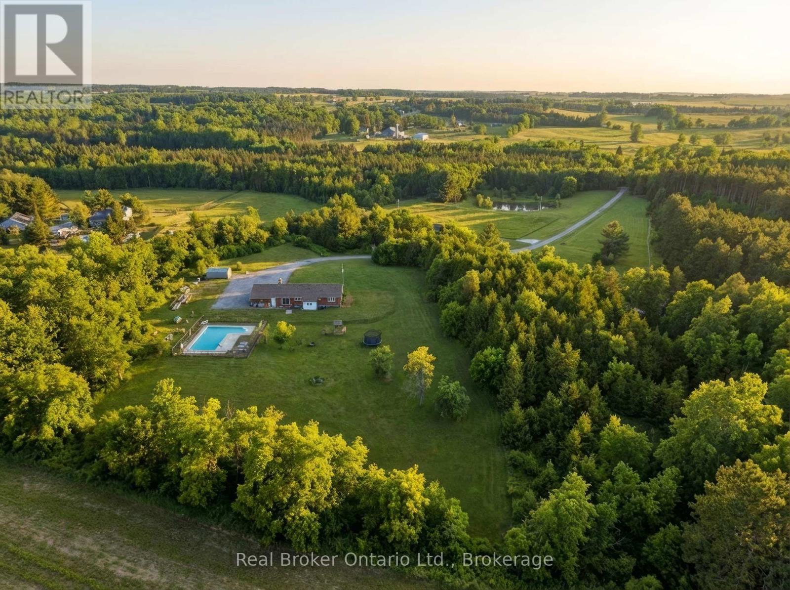 9639 Sideroad 27 Side Road, Erin, ON - Outdoor With View