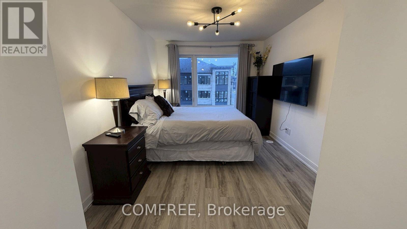 1 Red Maple Lane, Barrie (Innis-Shore), ON - Indoor Photo Showing Bedroom