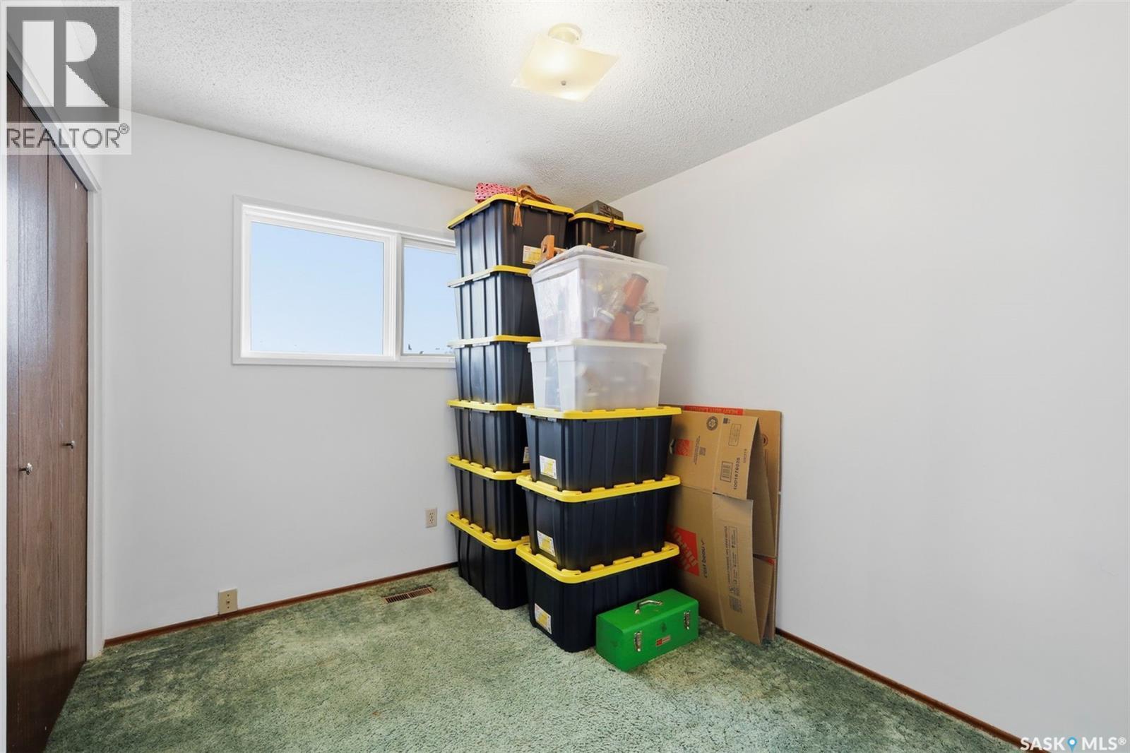 142 Heise Crescent, Saskatoon, SK