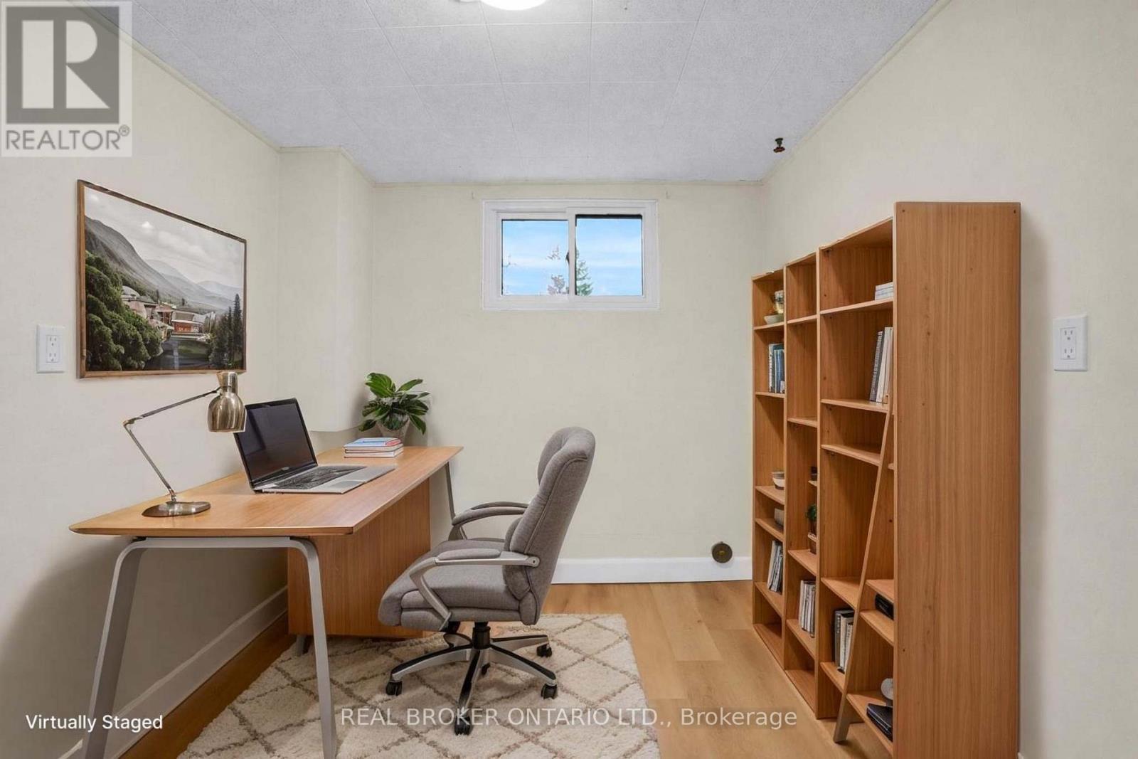 37 Nicklin Crescent, Guelph, ON - Indoor Photo Showing Office
