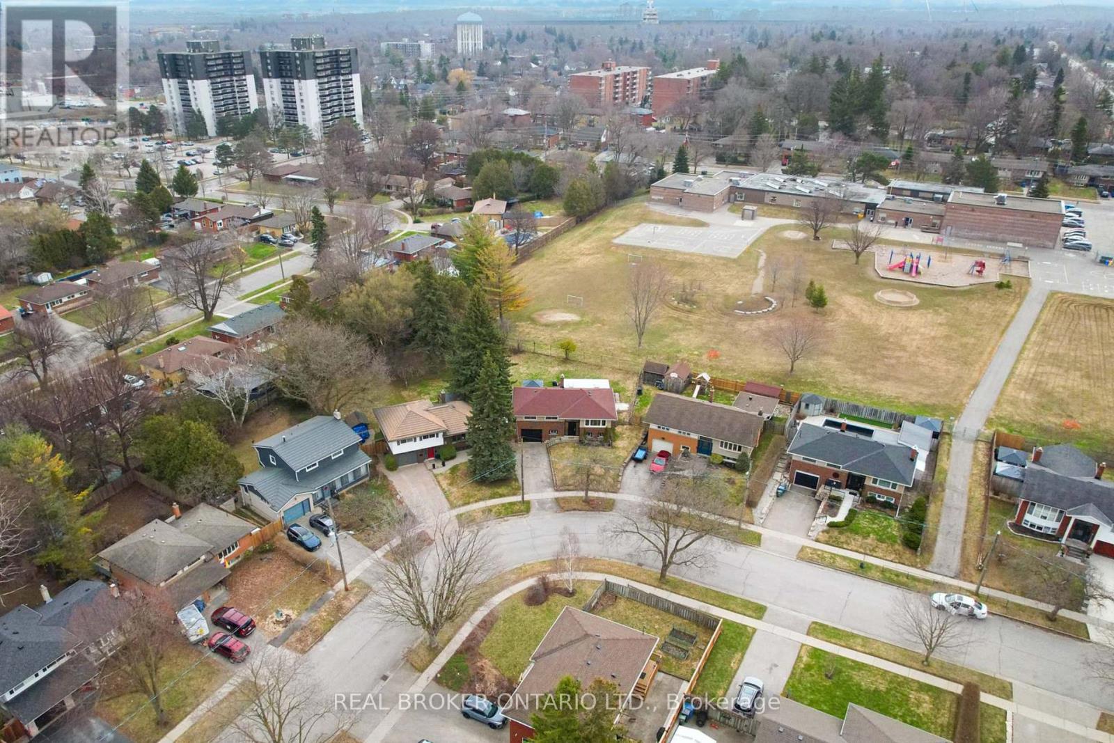 37 Nicklin Crescent, Guelph, ON - Outdoor With View
