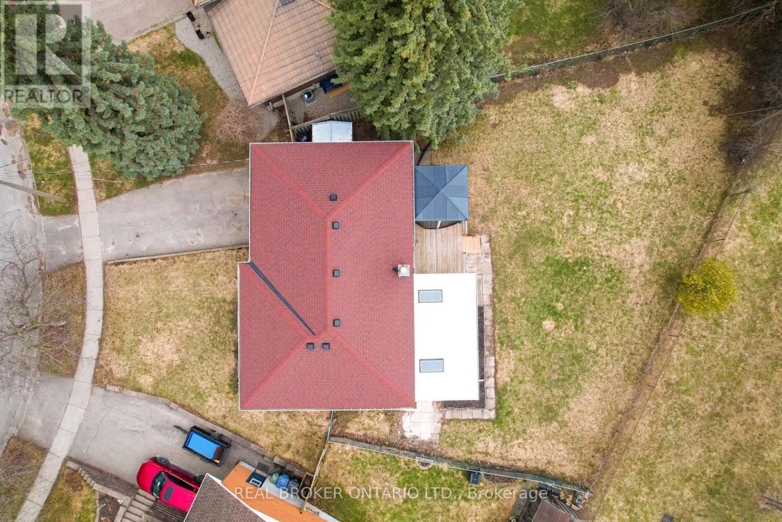 37 Nicklin Crescent, Guelph, ON - Outdoor