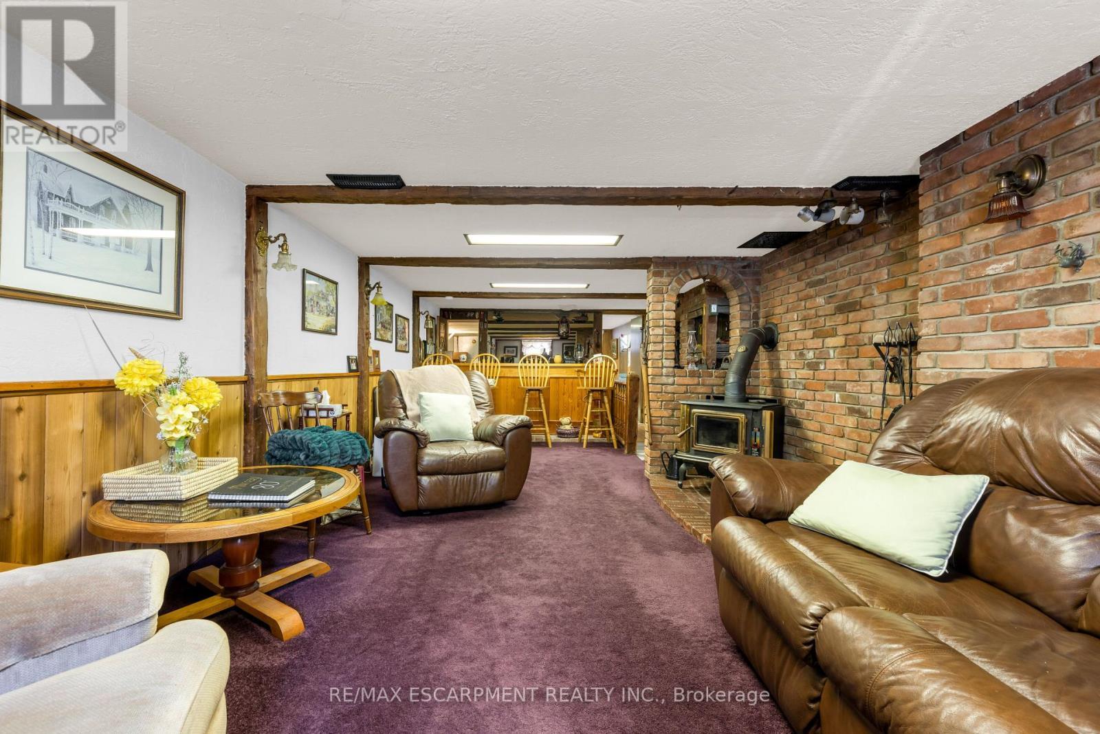 609 Green Mountain Road E, Hamilton, ON - Indoor With Fireplace