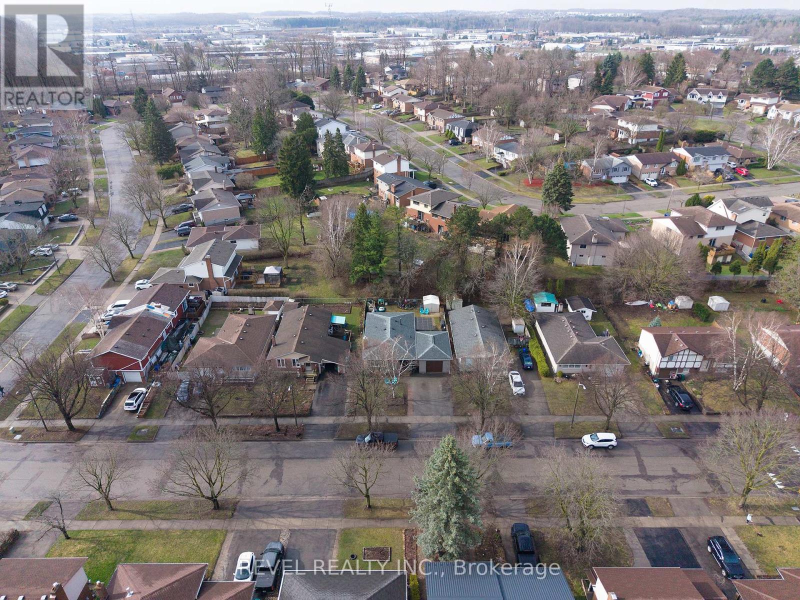 102 Century Hill Drive, Kitchener, ON - Outdoor With View