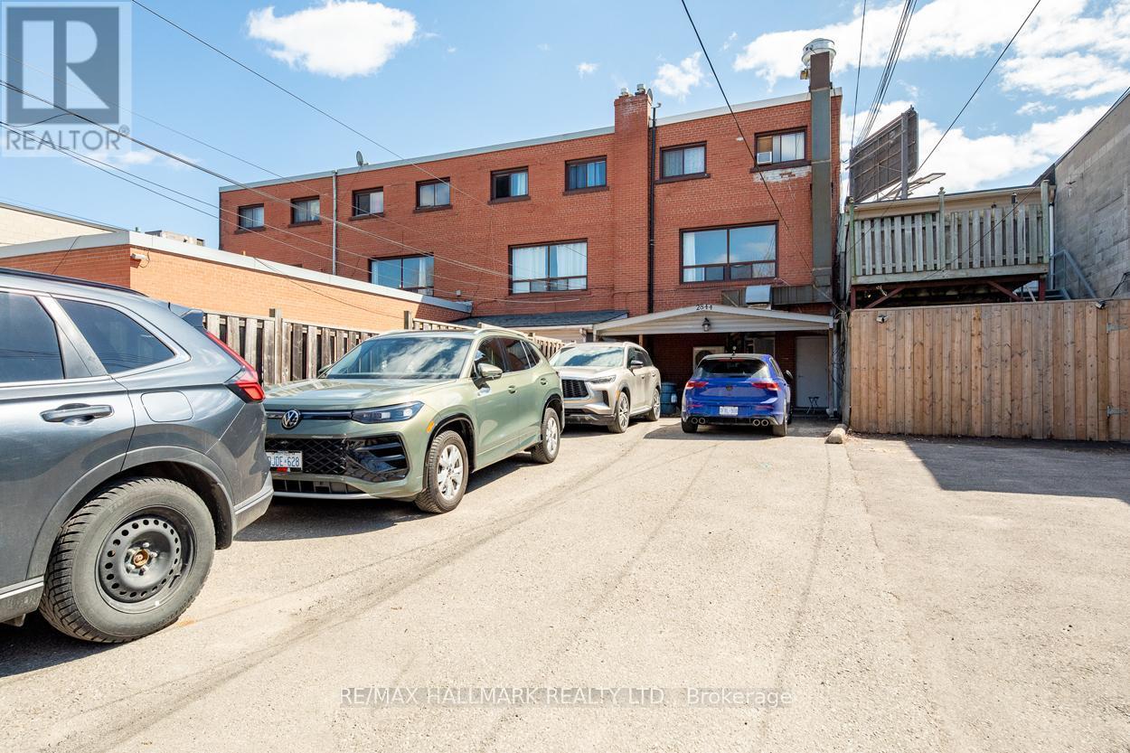 Rear Parking Available - 2 - 2844 Danforth Avenue, Toronto, ON