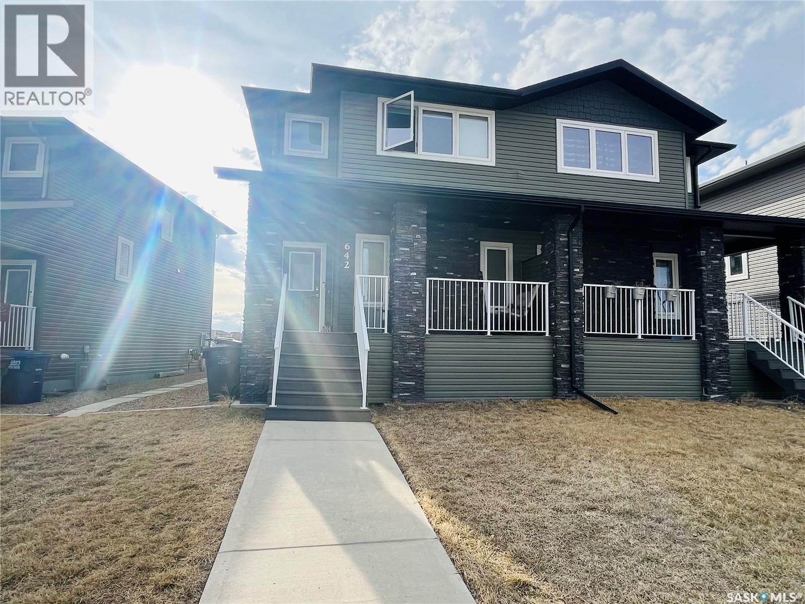 642 Glenridge Avenue, Swift Current, SK - Outdoor