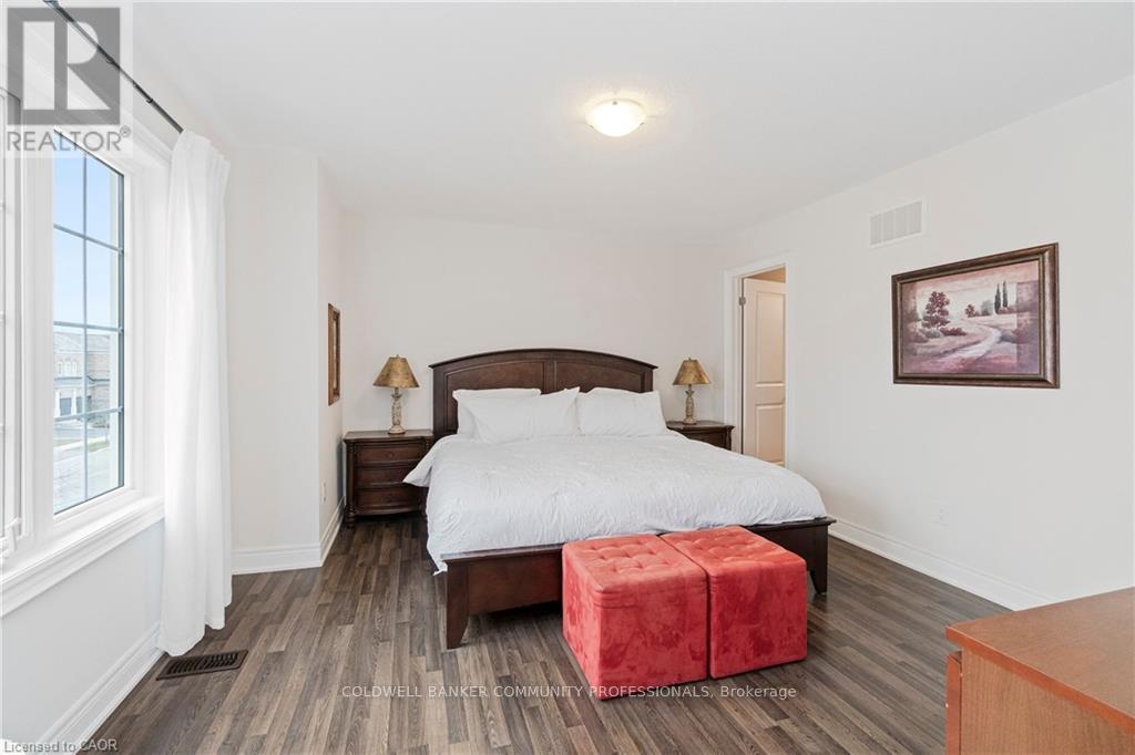 4 Macbean Crescent, Hamilton, ON - Indoor Photo Showing Bedroom