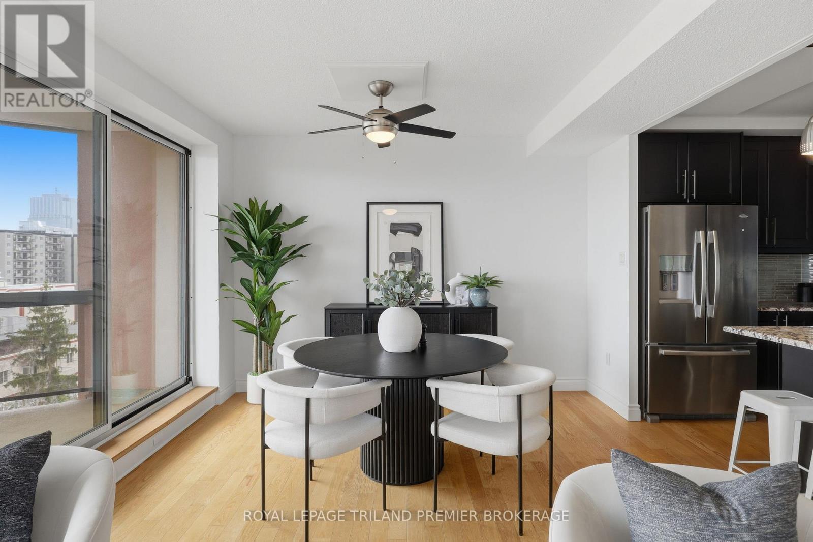 1004 - 600 Talbot Street, London East (East F), ON