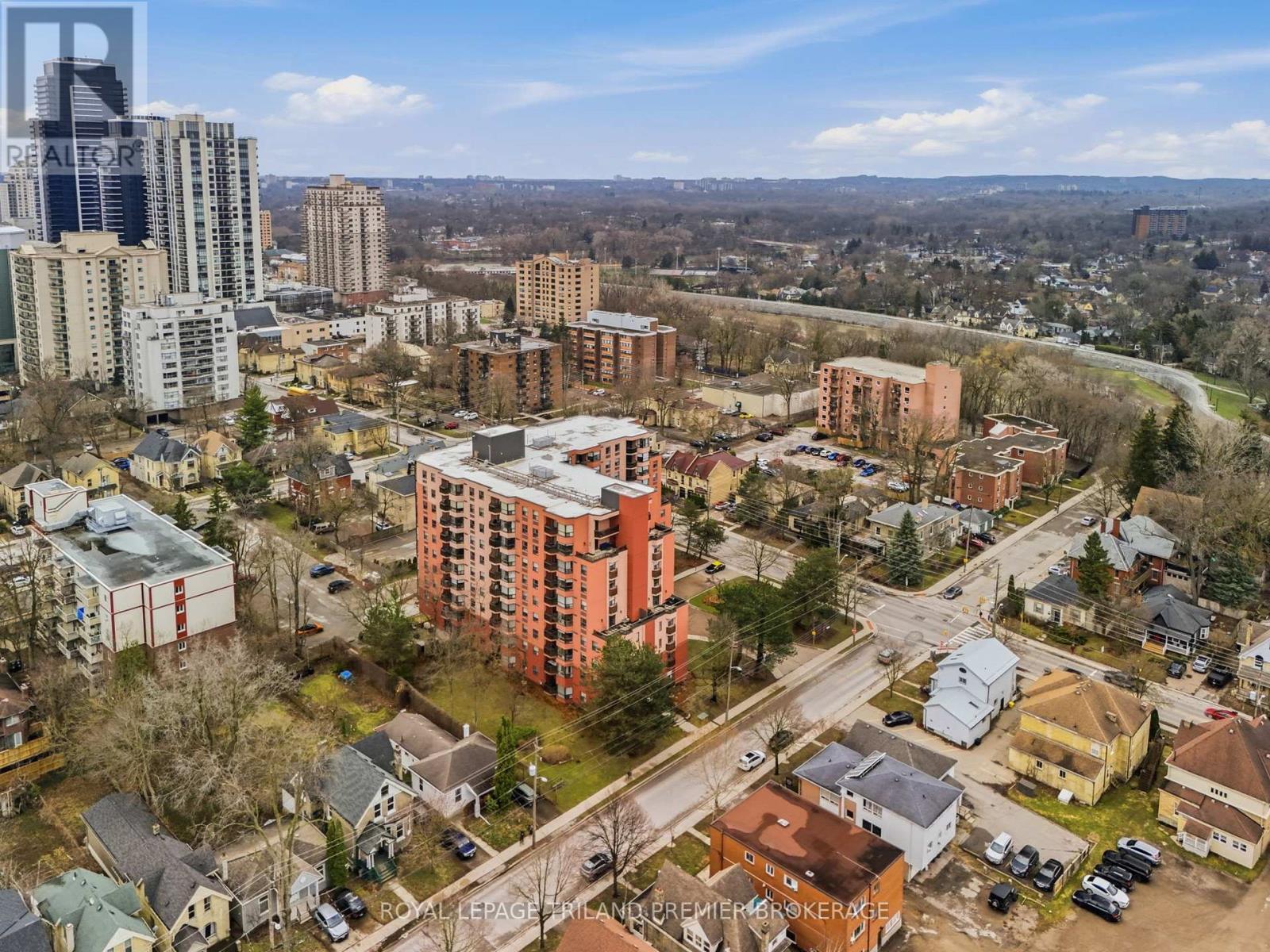 1004 - 600 Talbot Street, London East (East F), ON