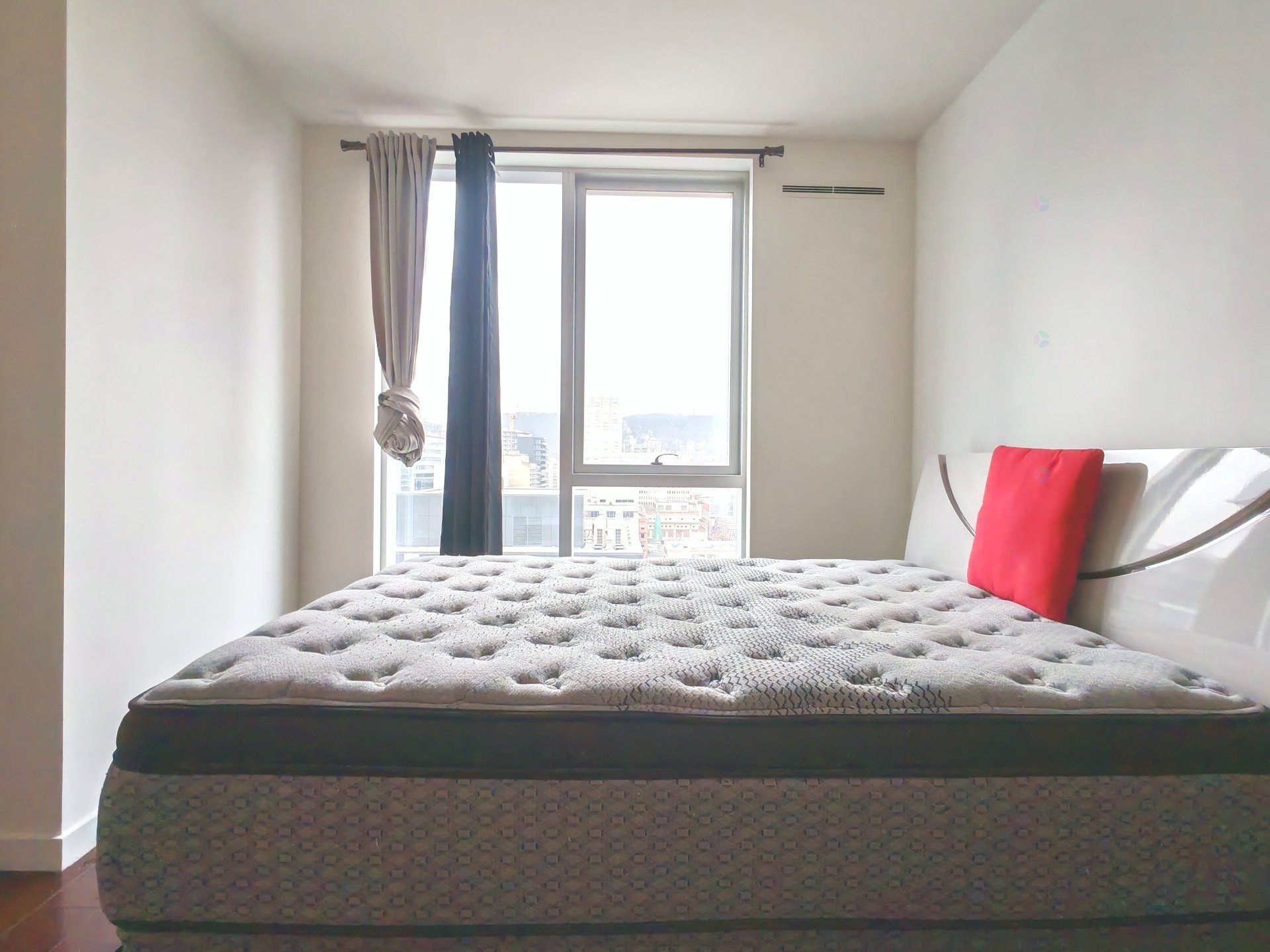 Bedroom - 2006-1450 Boul. René-Lévesque O., Montréal (Ville-Marie), QC - Indoor Photo Showing Bedroom