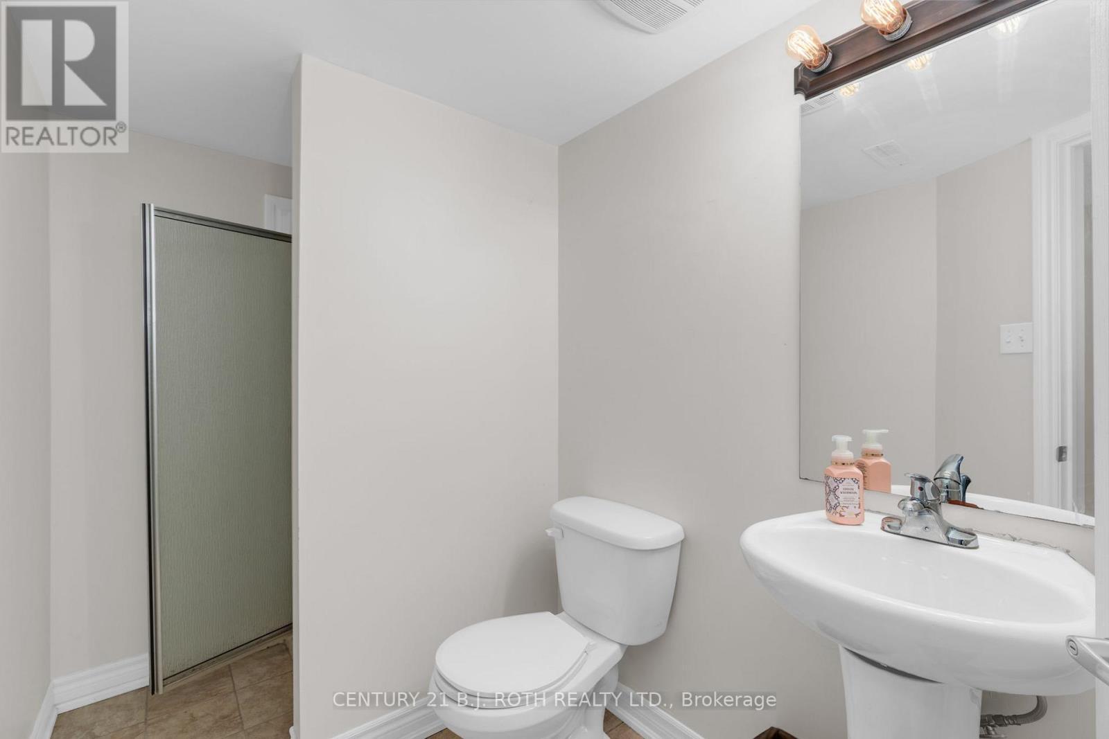 3 piece Basement Bathroom - 221 Harvie Road, Barrie, ON - Indoor Photo Showing Bathroom