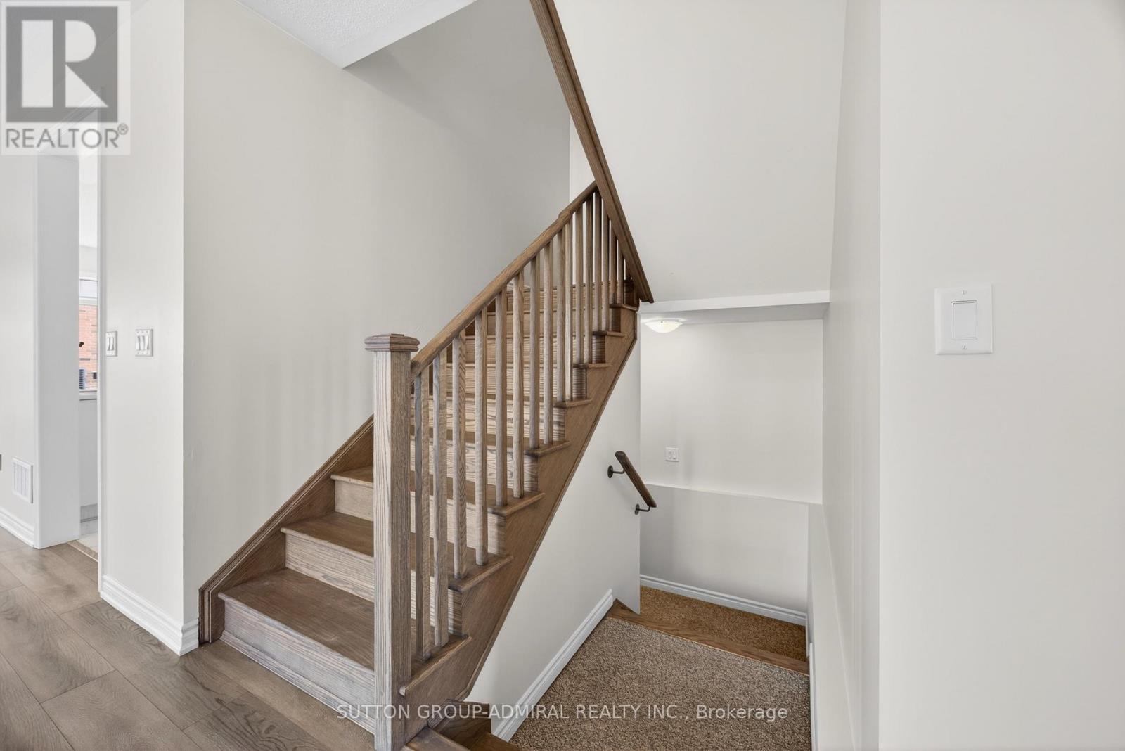 2237 Grainger Loop, Innisfil, ON - Indoor Photo Showing Other Room