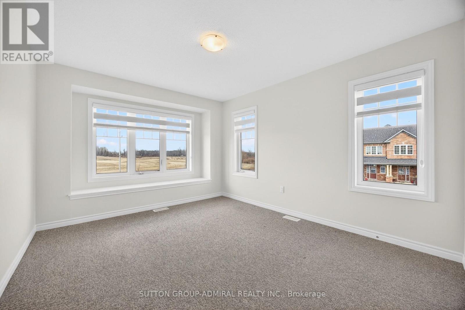 Bedroom 2 - 2237 Grainger Loop, Innisfil, ON - Indoor Photo Showing Other Room