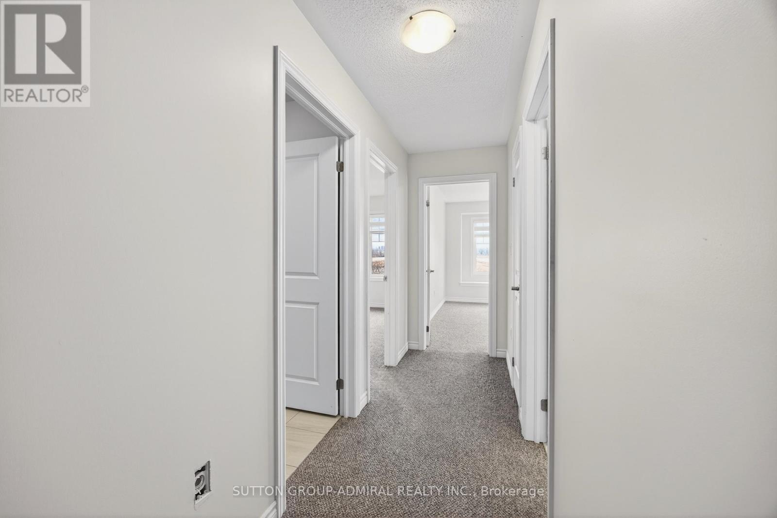 2237 Grainger Loop, Innisfil, ON - Indoor Photo Showing Other Room