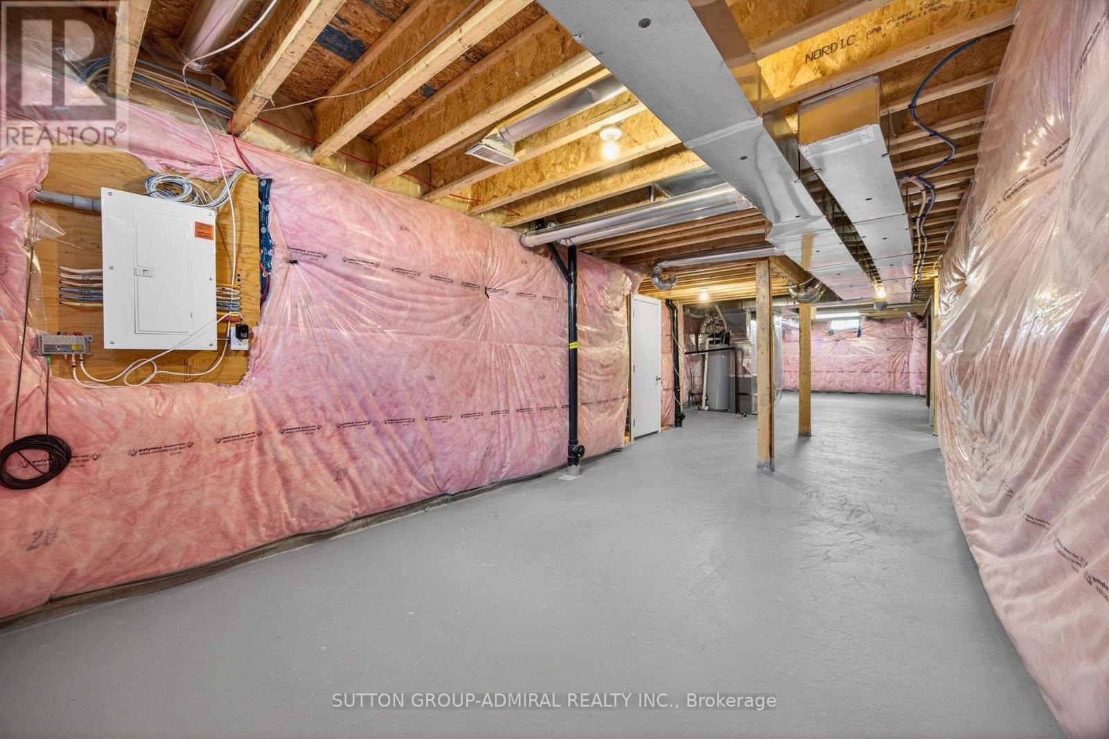 2237 Grainger Loop, Innisfil, ON - Indoor Photo Showing Basement