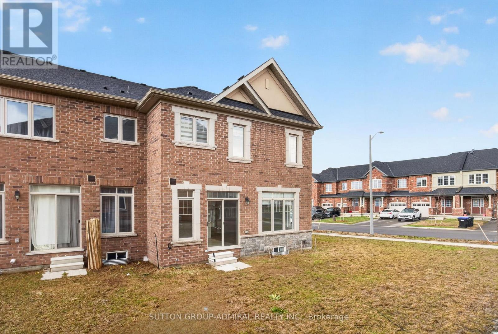 2237 Grainger Loop, Innisfil, ON - Outdoor