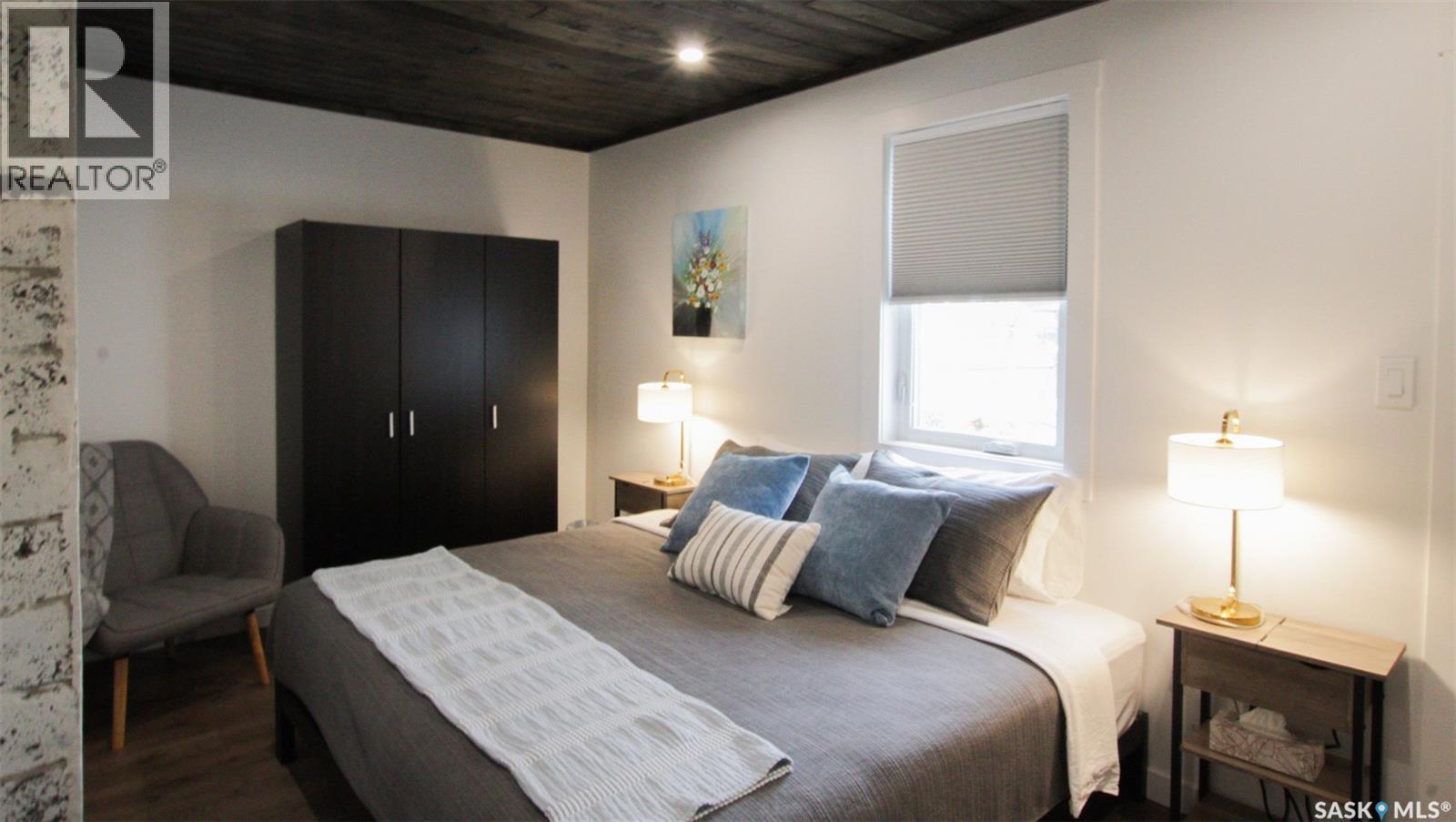 2014 3Rd Street, Rosthern, SK - Indoor Photo Showing Bedroom