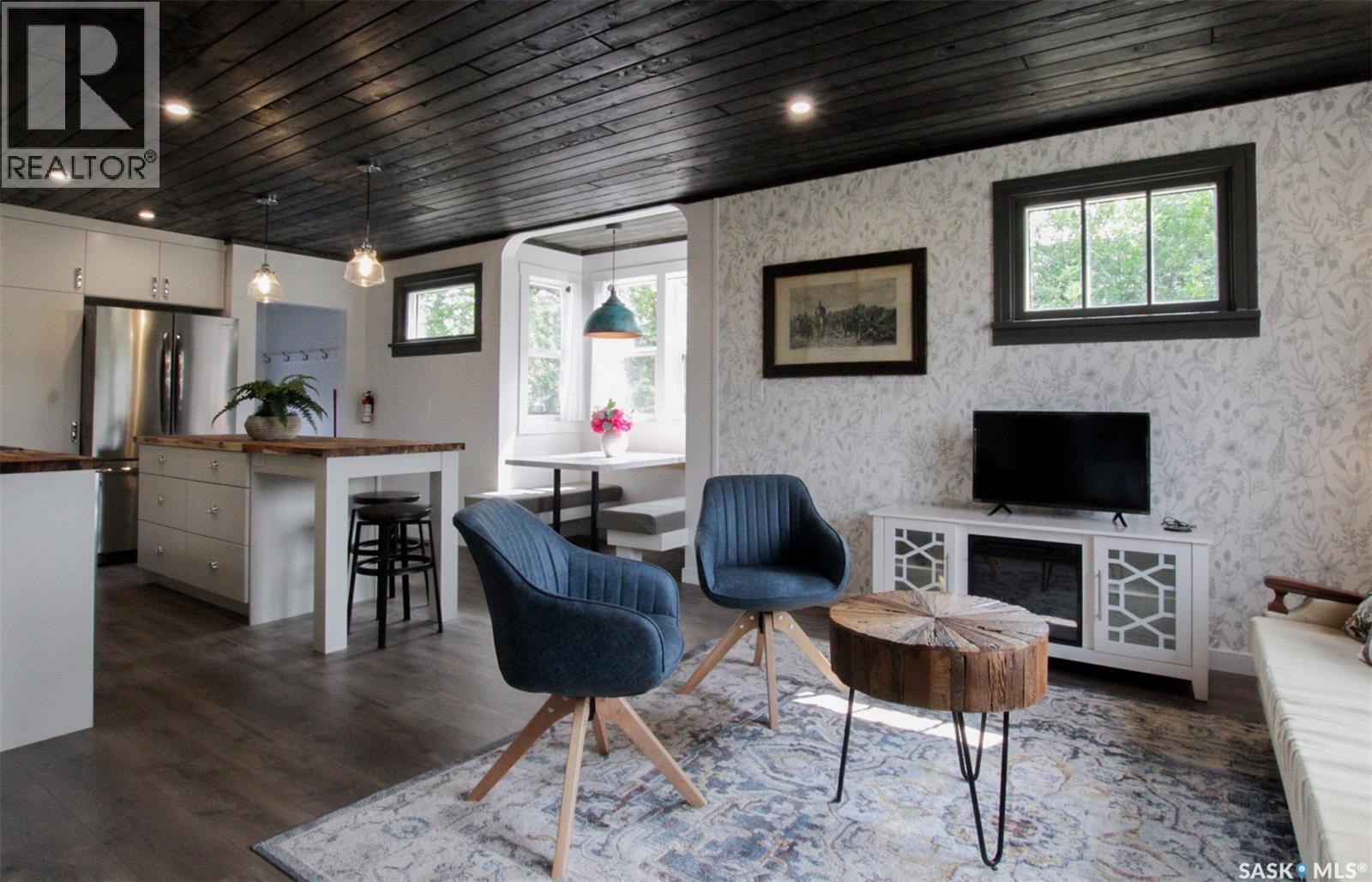 2014 3Rd Street, Rosthern, SK -