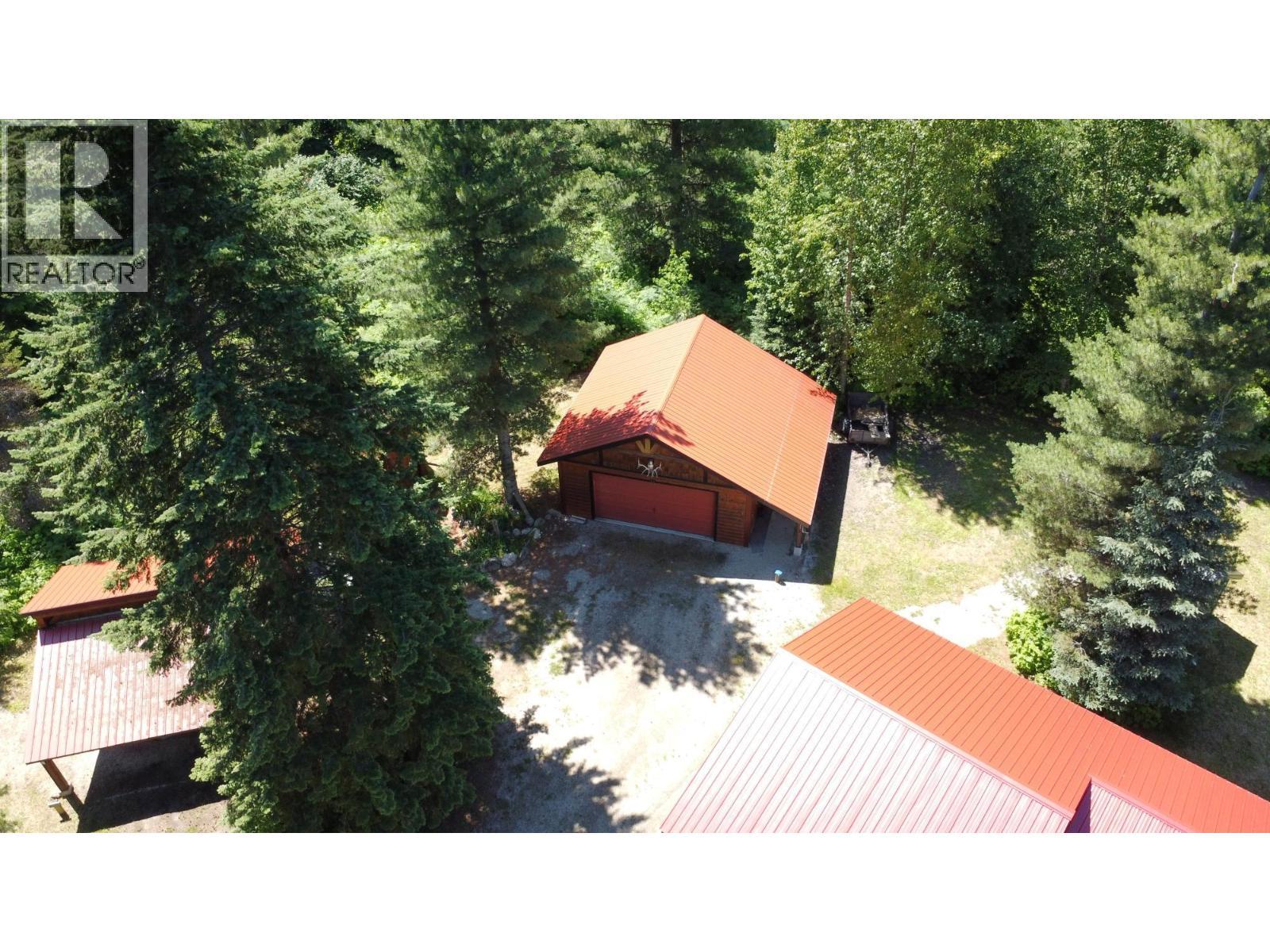 212 Island View Road, Nakusp, BC