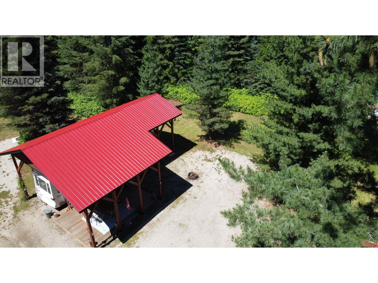 212 Island View Road, Nakusp, BC