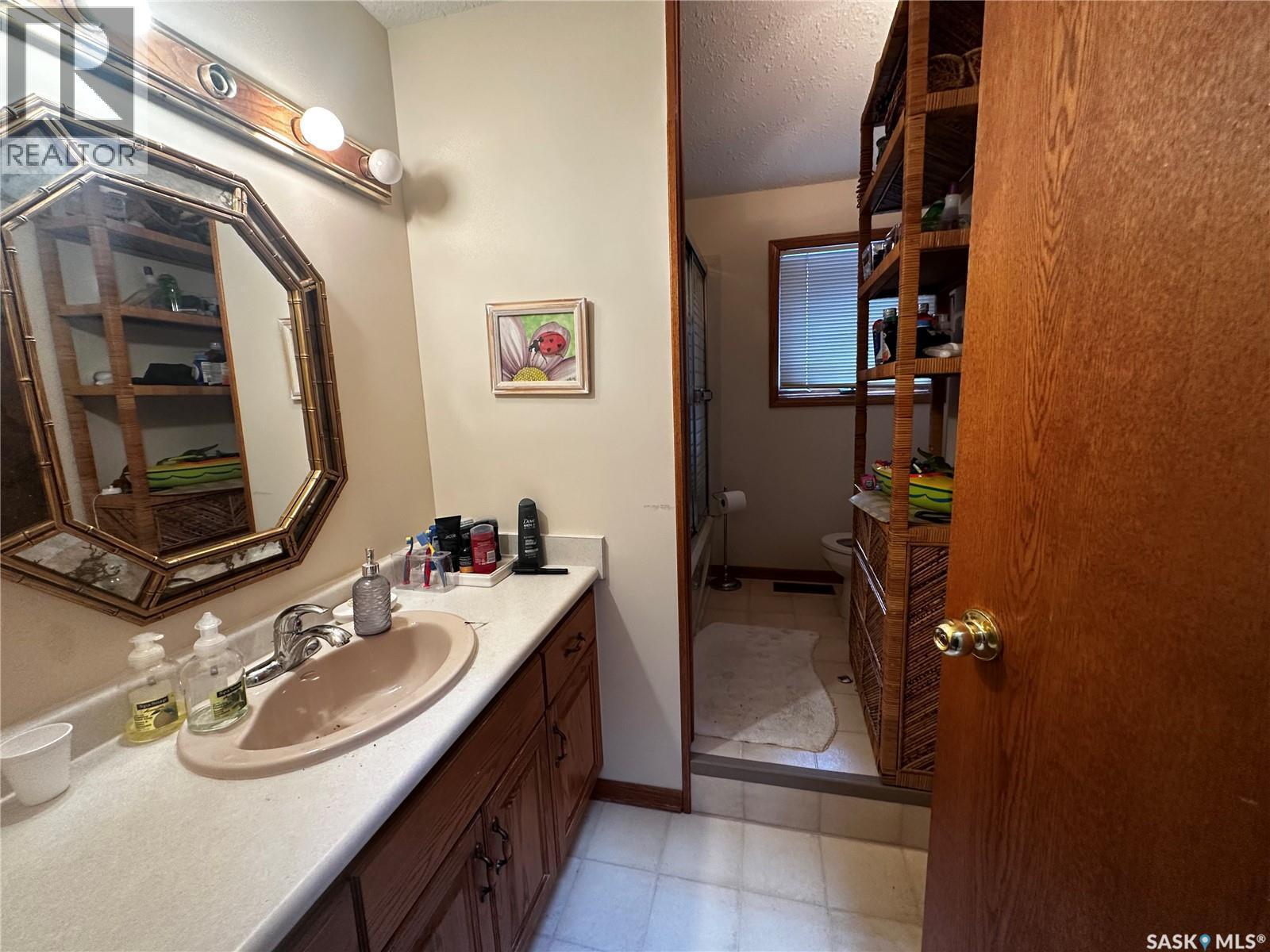 1604 Mahigan Crescent, Northern Admin District, SK - Indoor Photo Showing Bathroom