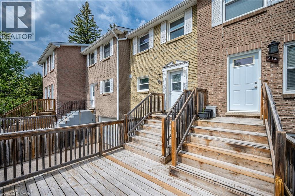 212 Westcourt Place, Waterloo, ON - Outdoor With Exterior