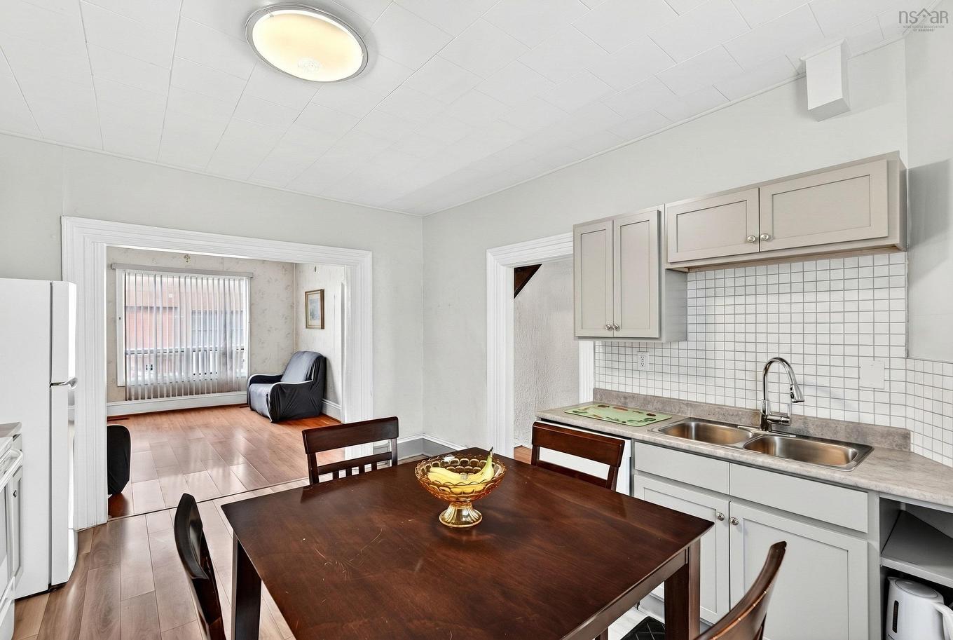 2490 John Street, Halifax, NS