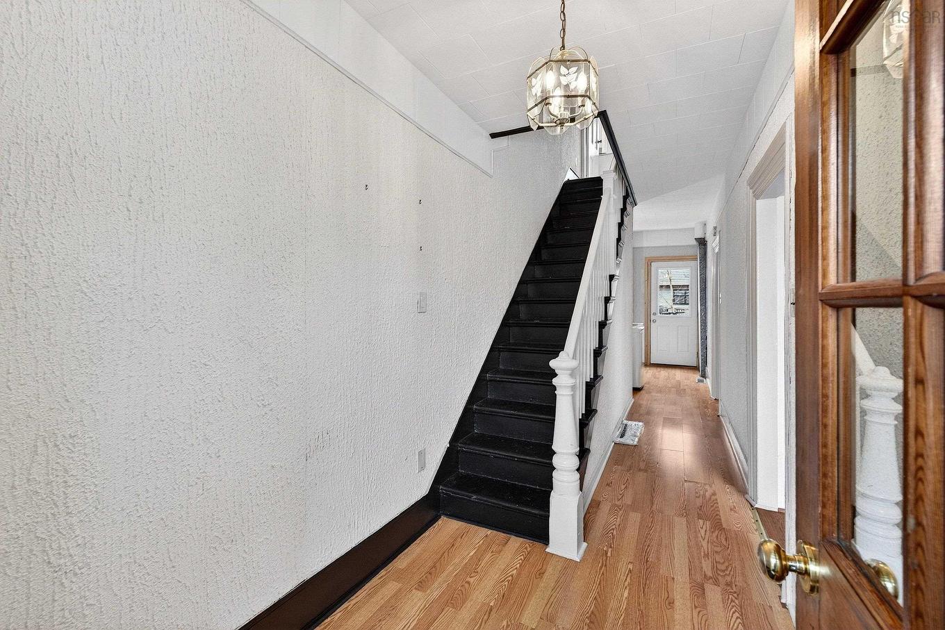 2490 John Street, Halifax, NS