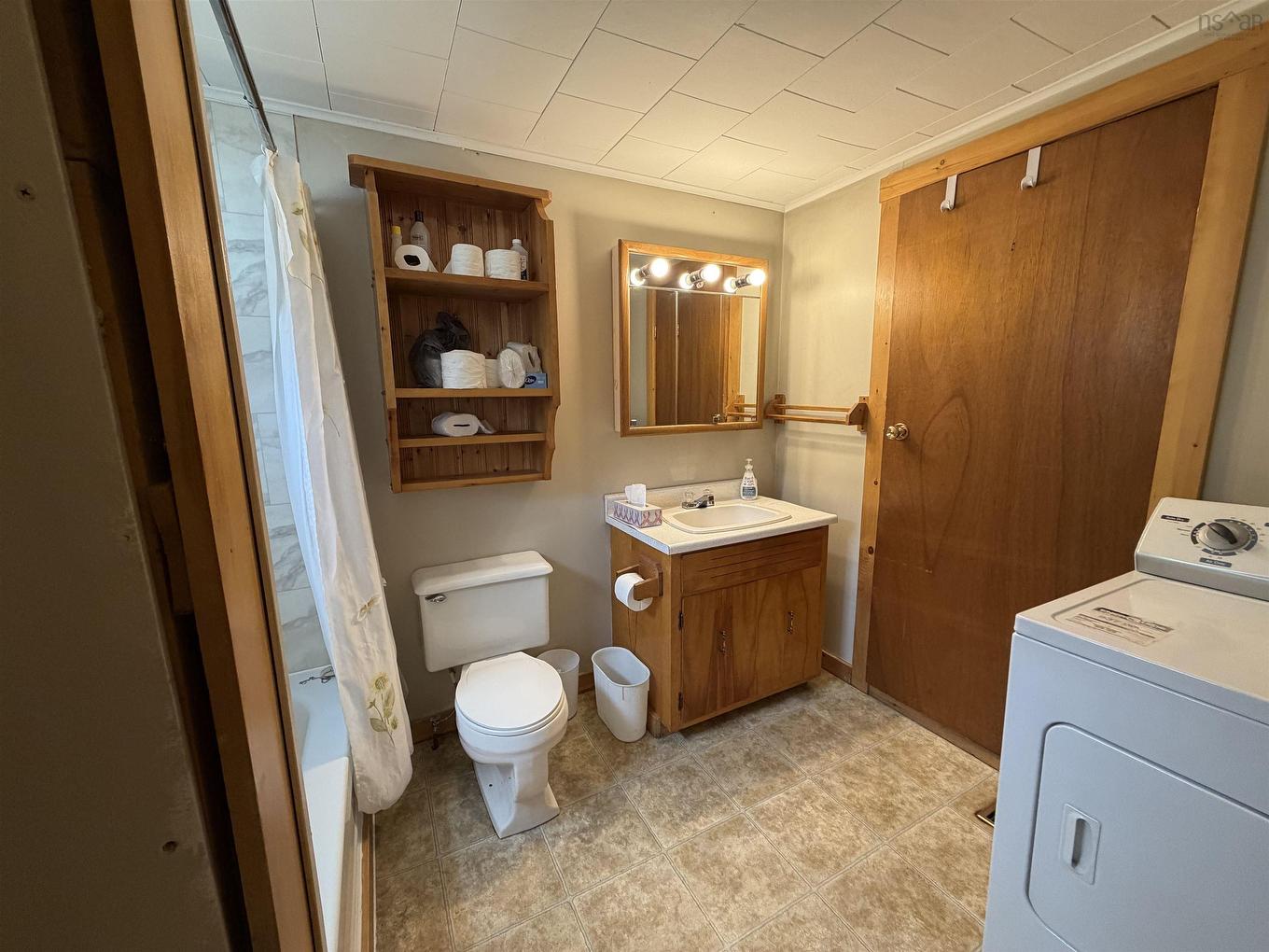 6183 Highway 209, Fraserville, NS