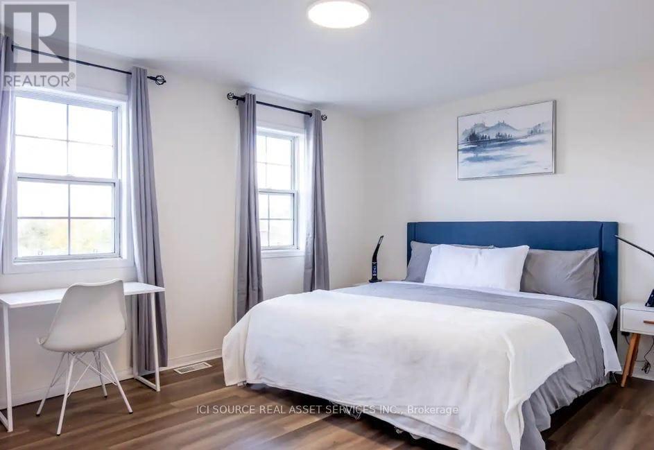 407 Rittenhouse Road, Kitchener, ON - Indoor Photo Showing Bedroom