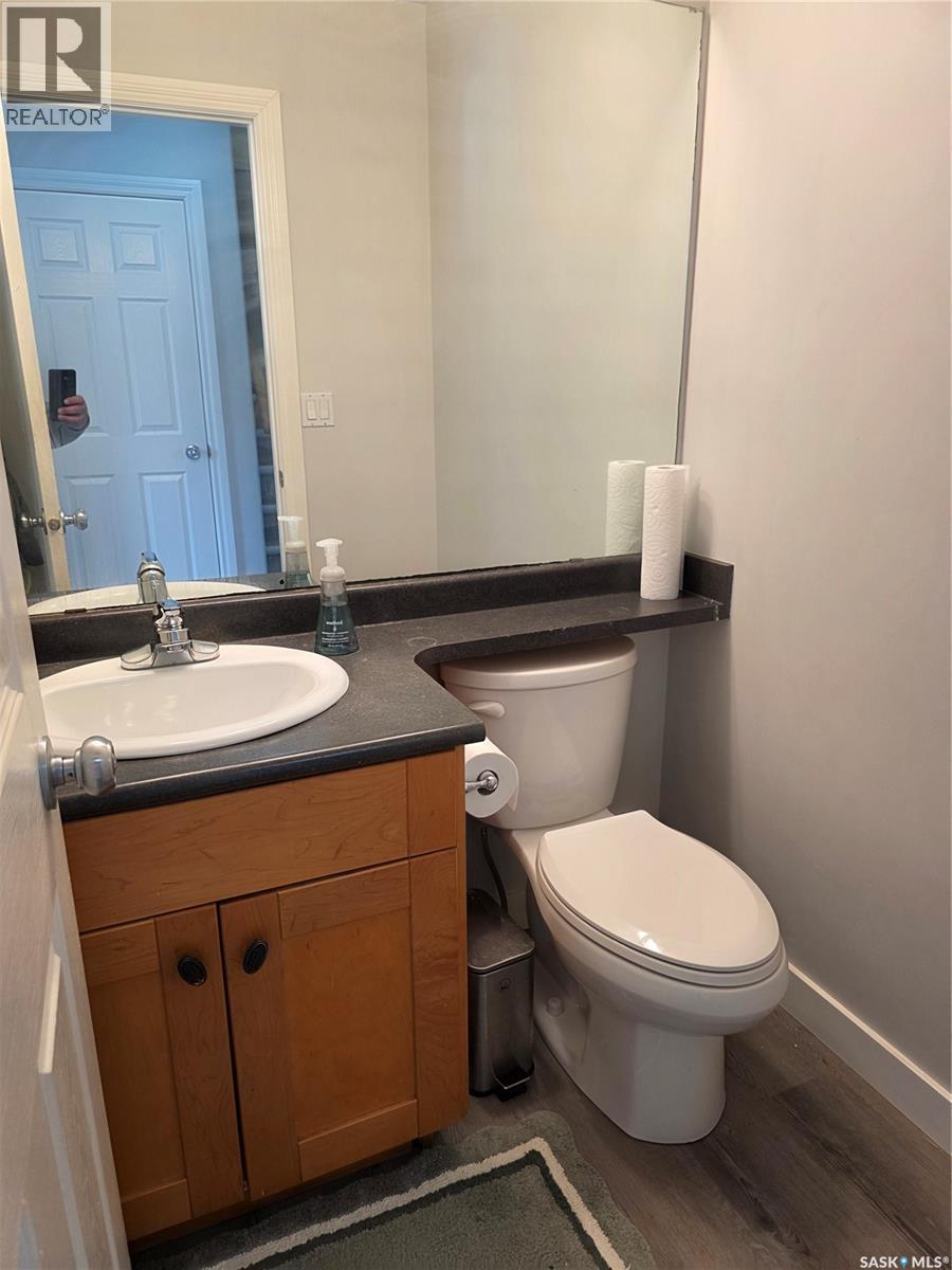 36 103 Banyan Crescent, Saskatoon, SK - Indoor Photo Showing Bathroom