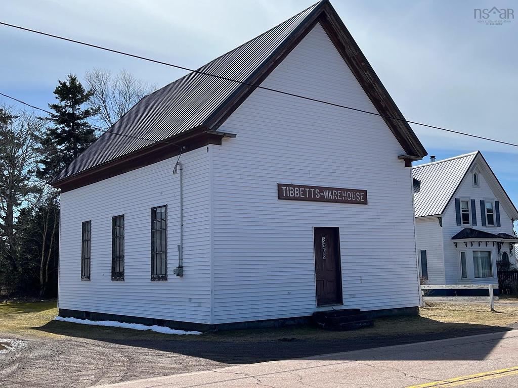 8208 Highway 209, Wards Brook, NS