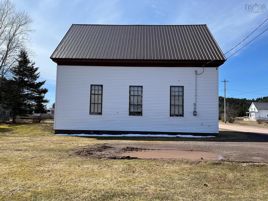 8208 Highway 209, Wards Brook, NS