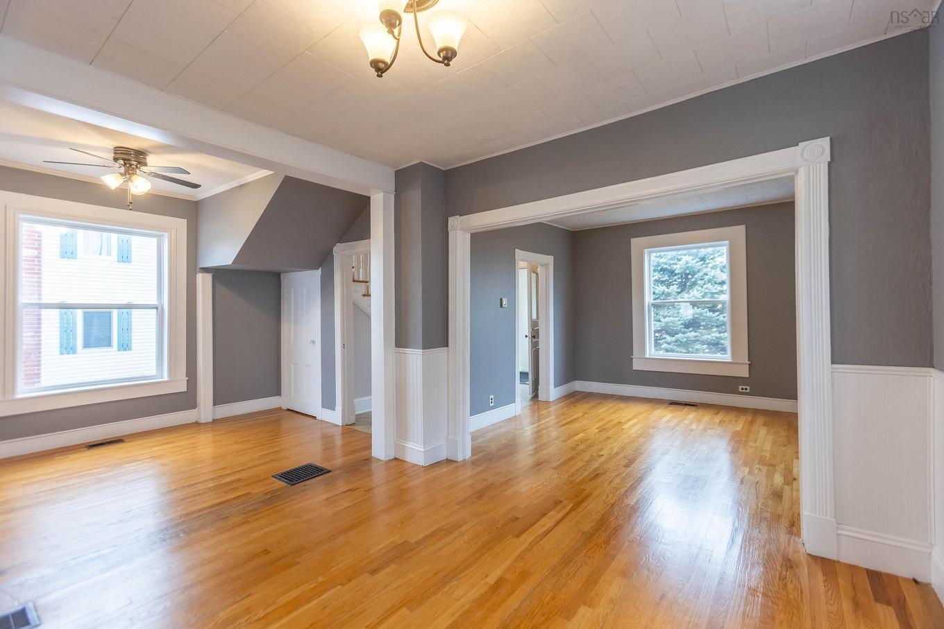 14 Allison Avenue, Amherst, NS