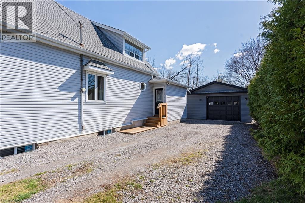 621 Rosseau Road, Hamilton, ON - Outdoor