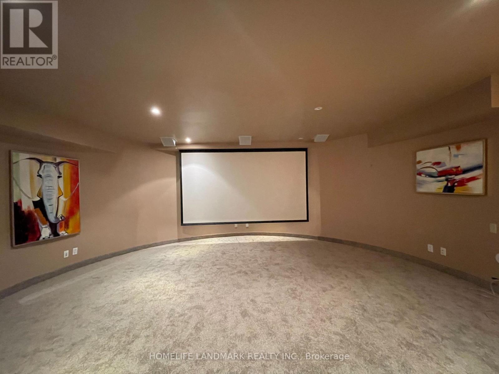 35 Gardiner Road E, Toronto, ON - Indoor Photo Showing Other Room