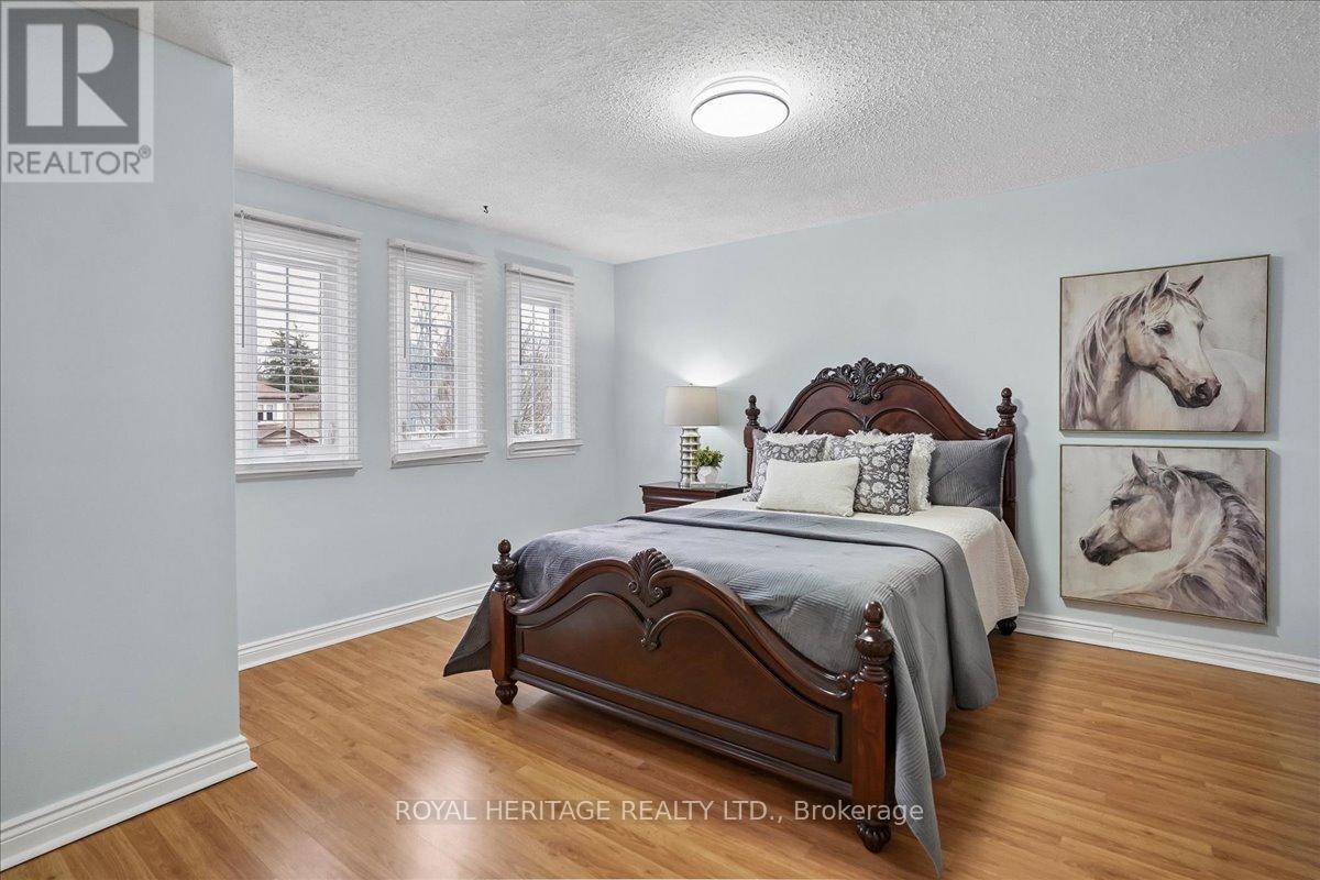 148 Adele Crescent, Oshawa, ON - Indoor Photo Showing Bedroom