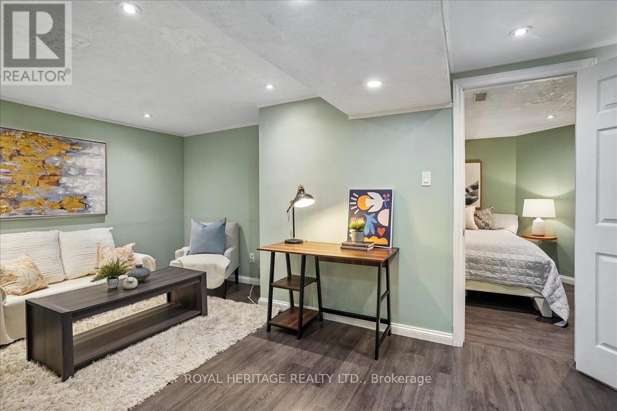 148 Adele Crescent, Oshawa, ON - Indoor