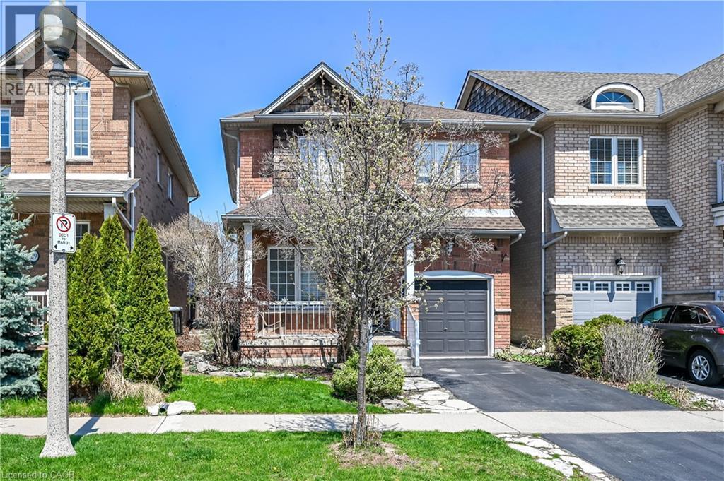 33 Panorama Way, Hamilton, ON - Outdoor With Facade