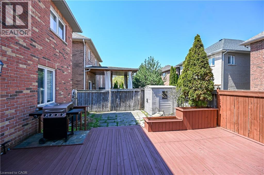 33 Panorama Way, Hamilton, ON - Outdoor With Deck Patio Veranda With Exterior