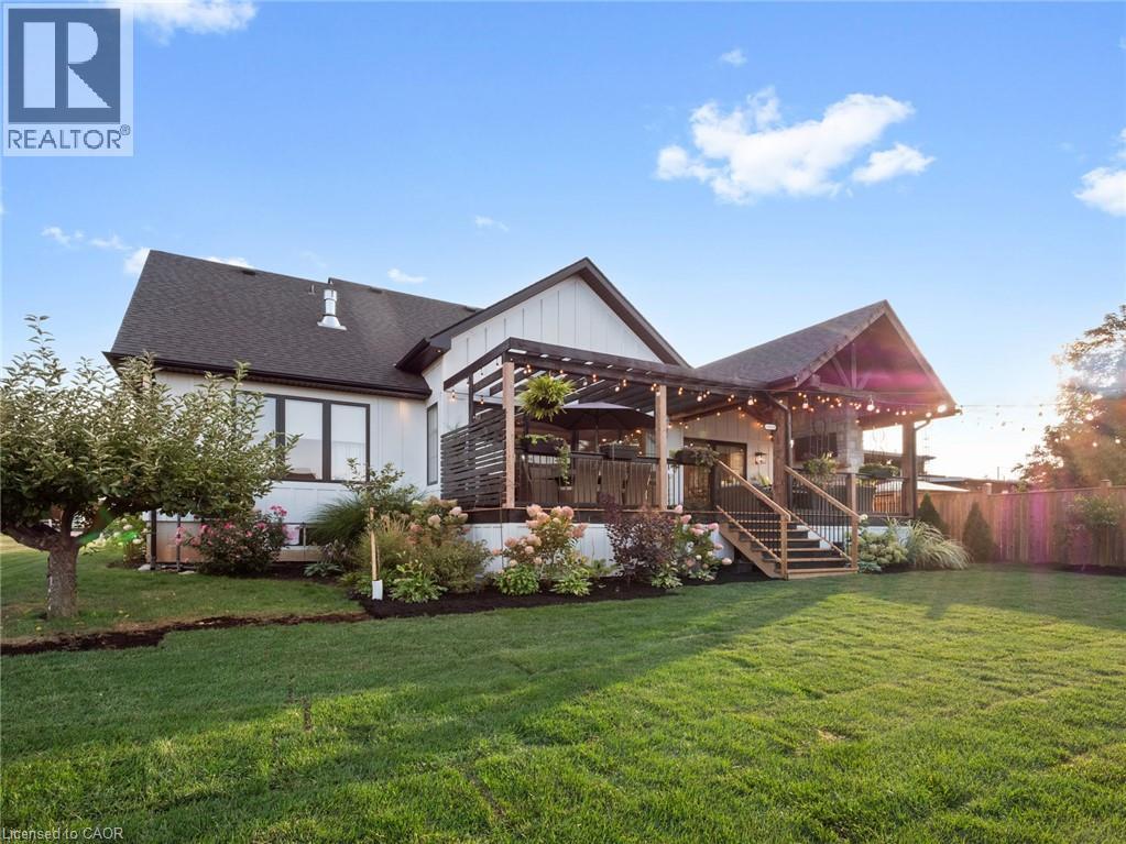 253 Central Avenue, Grimsby, ON