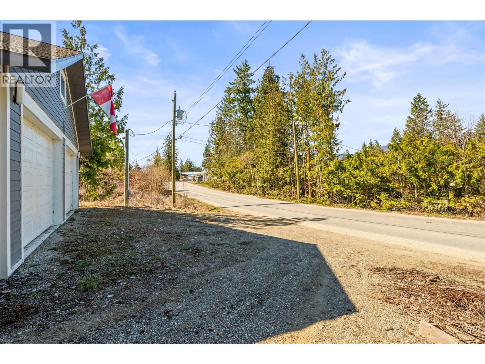 3071 Cedar Drive, Blind Bay, BC