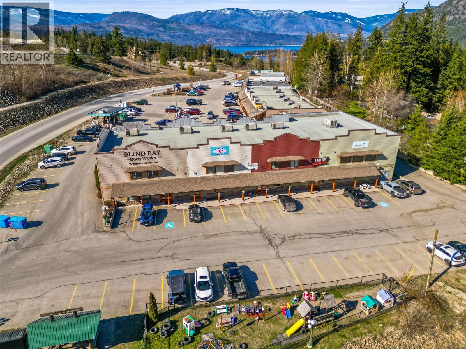 3071 Cedar Drive, Blind Bay, BC