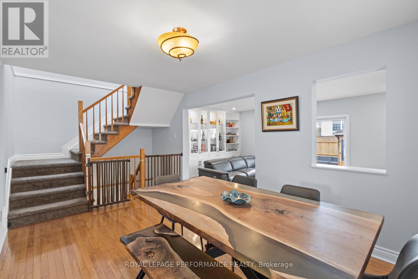 219 Switzer Avenue, Ottawa, ON - Indoor