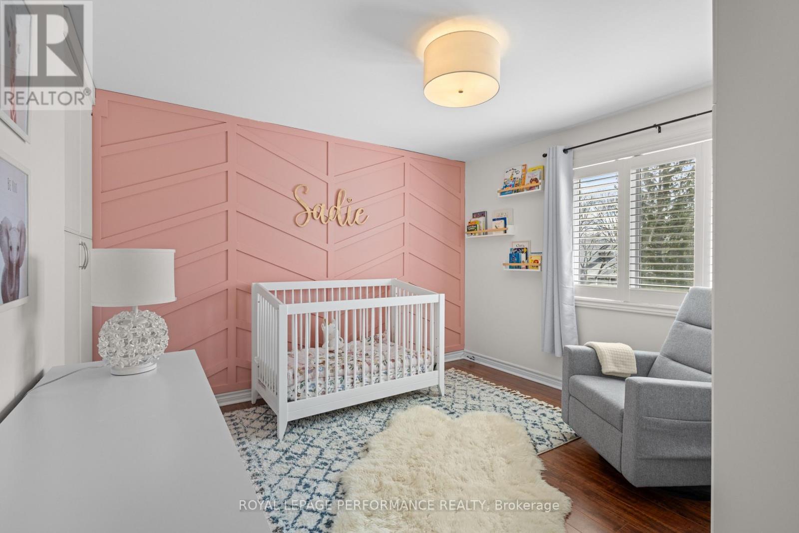 219 Switzer Avenue, Ottawa, ON - Indoor Photo Showing Bedroom
