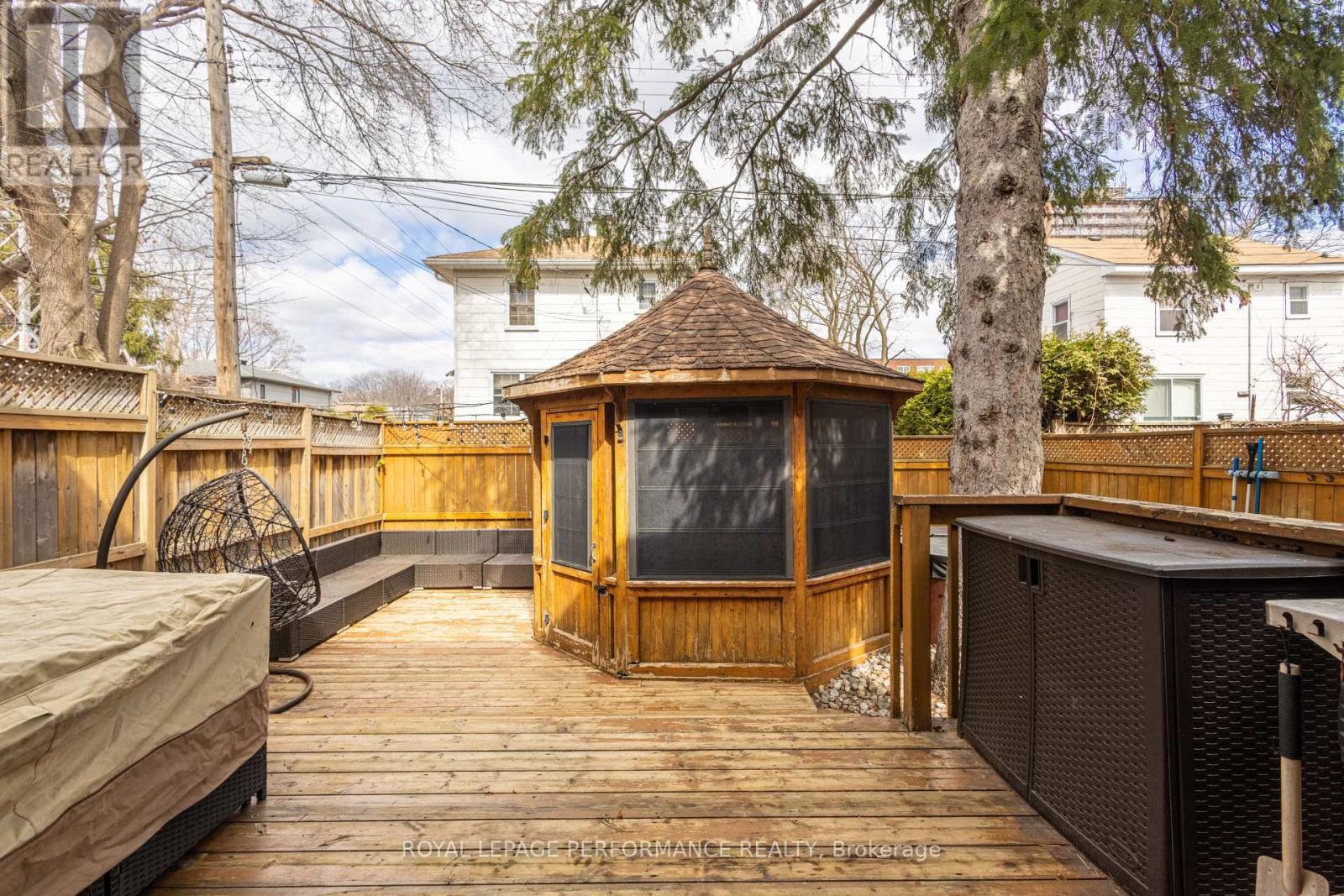 219 Switzer Avenue, Ottawa, ON - Outdoor With Deck Patio Veranda