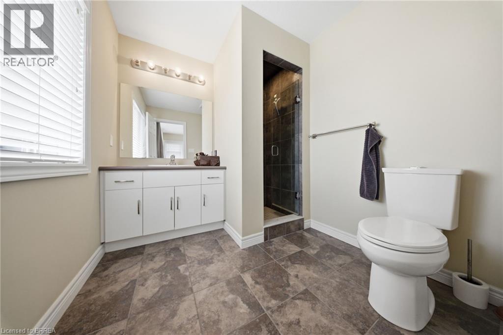 1220 Riverbend Road Unit# 105, London, ON - Indoor Photo Showing Bathroom