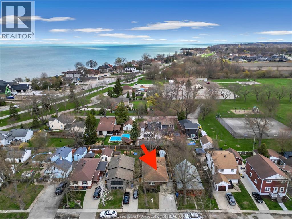 556 Clover, Windsor, ON - Outdoor With Body Of Water With View