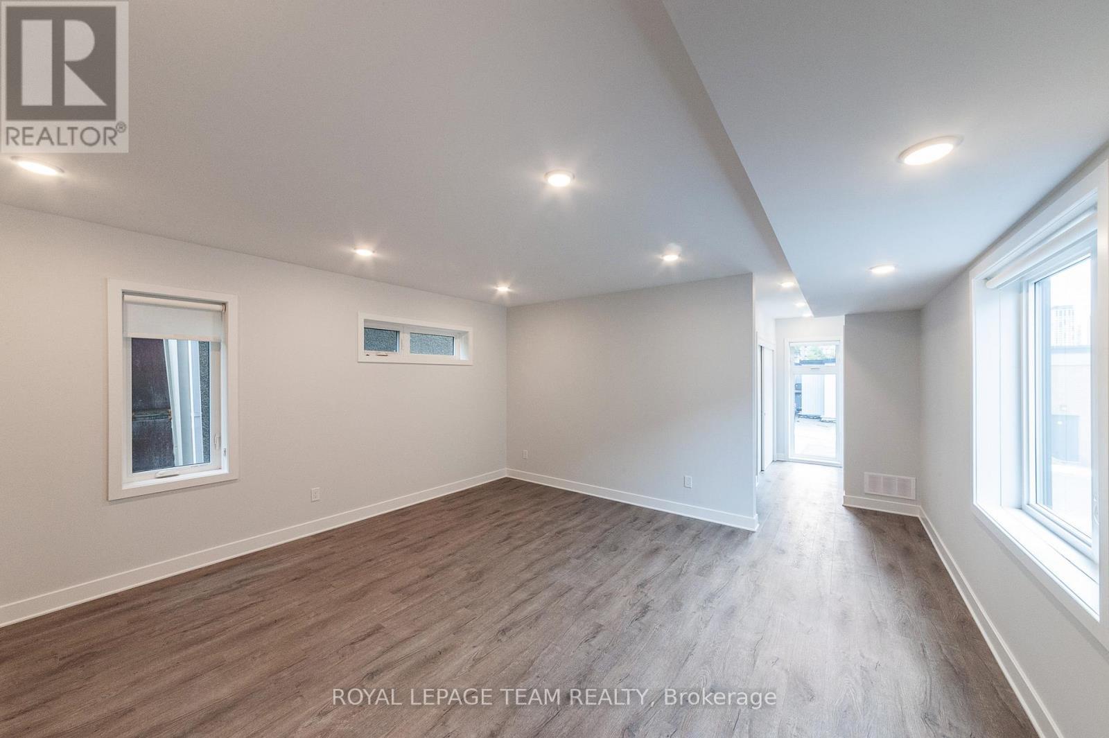 149 Willow Street, Ottawa, ON - Indoor Photo Showing Other Room