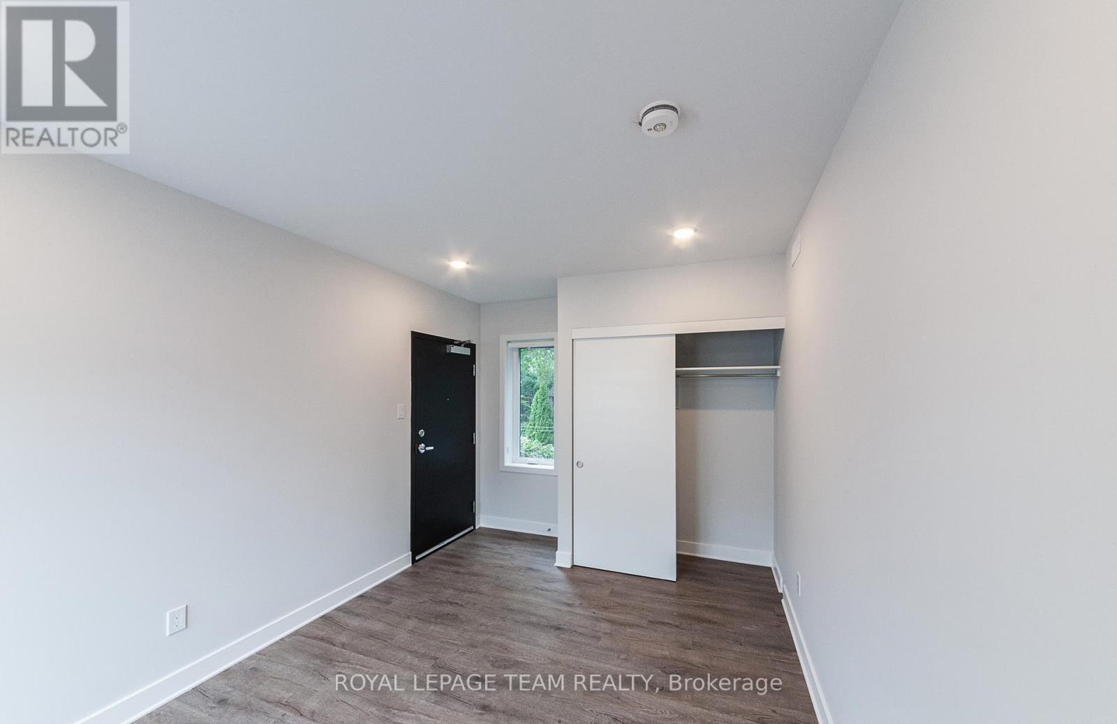 149 Willow Street, Ottawa, ON - Indoor Photo Showing Other Room